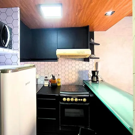 Flat Completo Com Cozinha No Melhor Da Pituba, Wifi, Ar, Netflix, Edf Frente Mar, Piscina 萨尔瓦多 Exterior photo