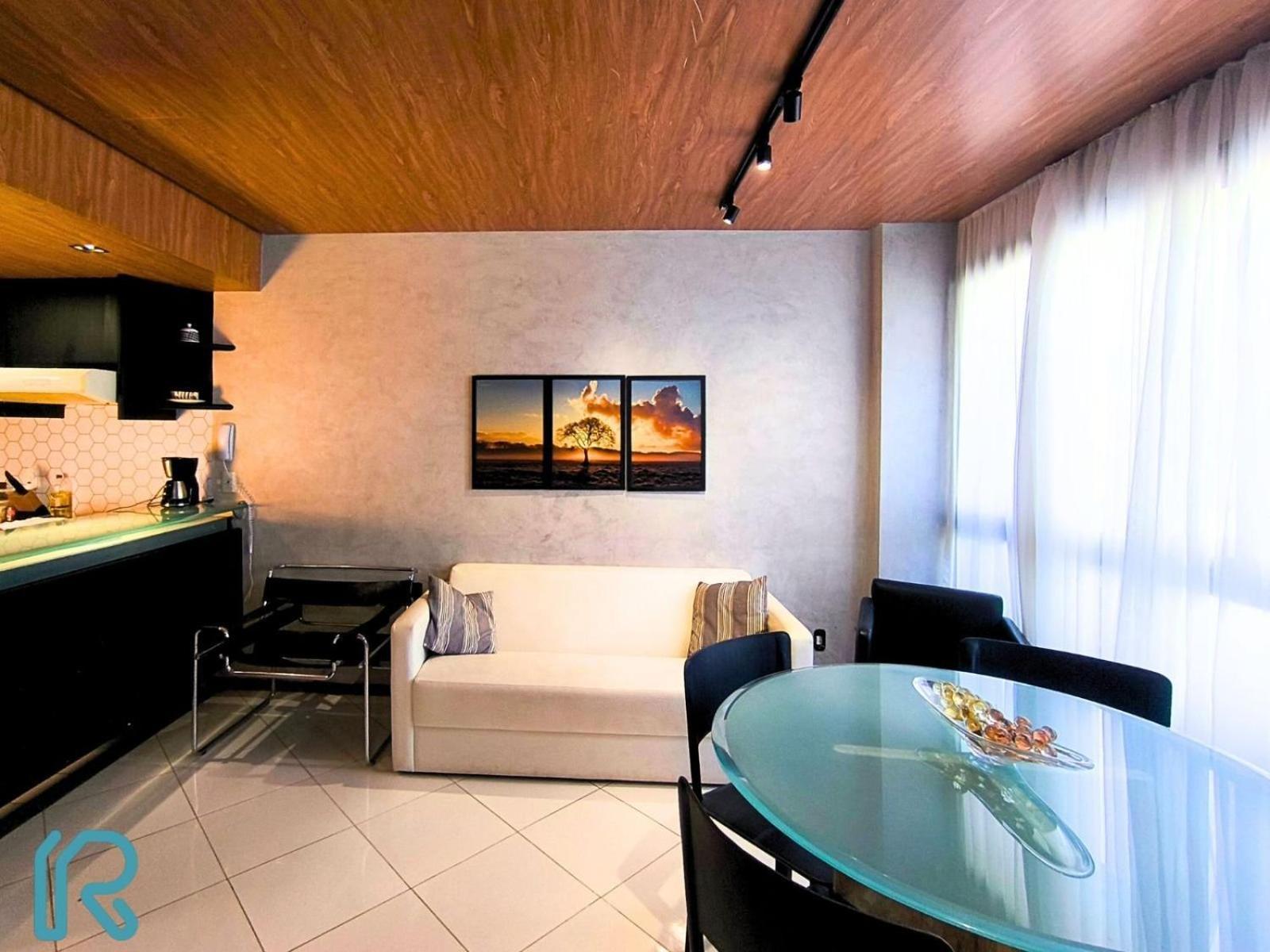 Apartment Flat Completo Com Cozinha No Da Pituba, Wifi, Ar, Netflix, Edf Frente Mar, Piscina Salvador