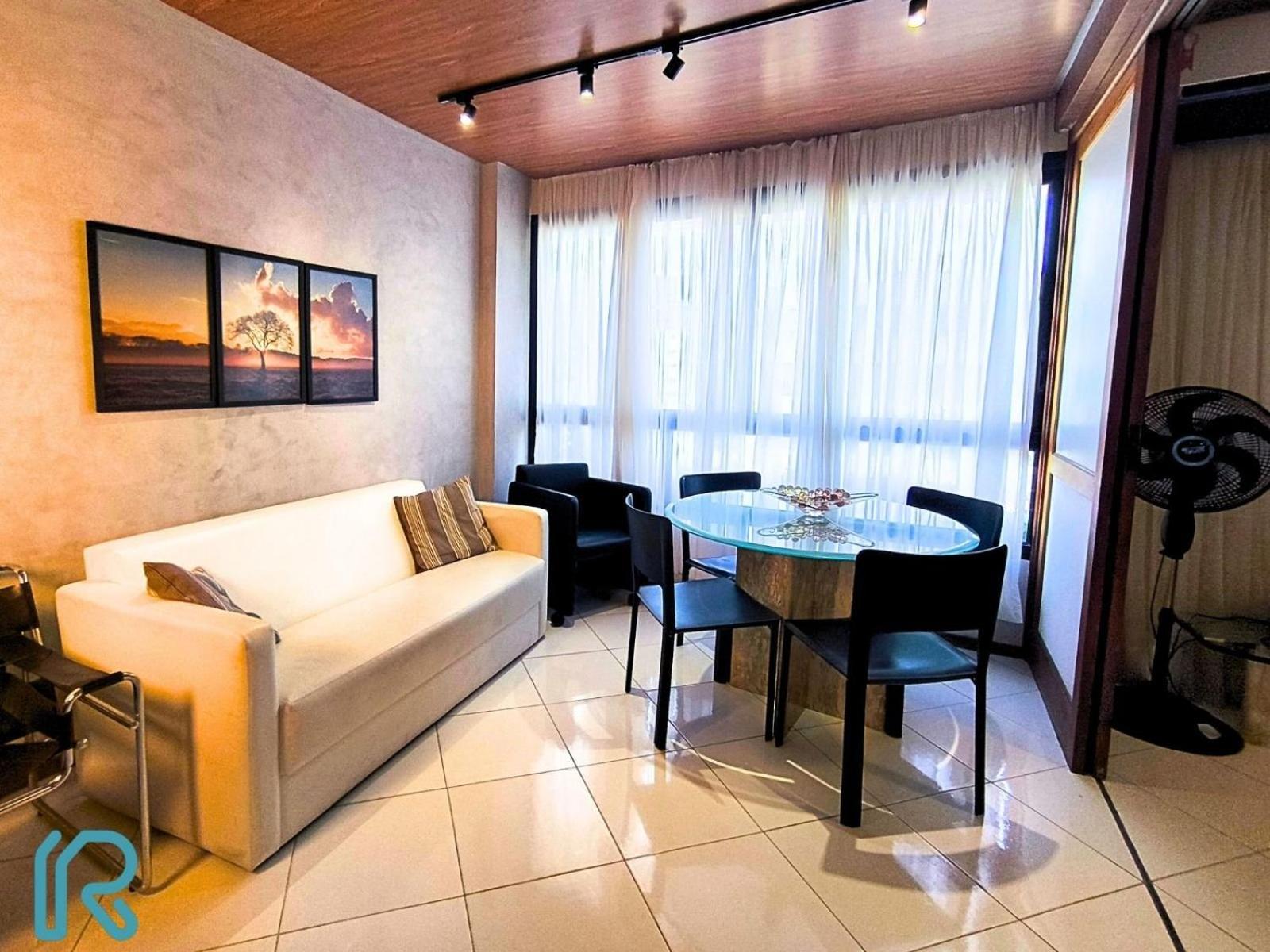 Flat Completo Com Cozinha No Da Pituba, Wifi, Ar, Netflix, Edf Frente Mar, Piscina * Salvador
