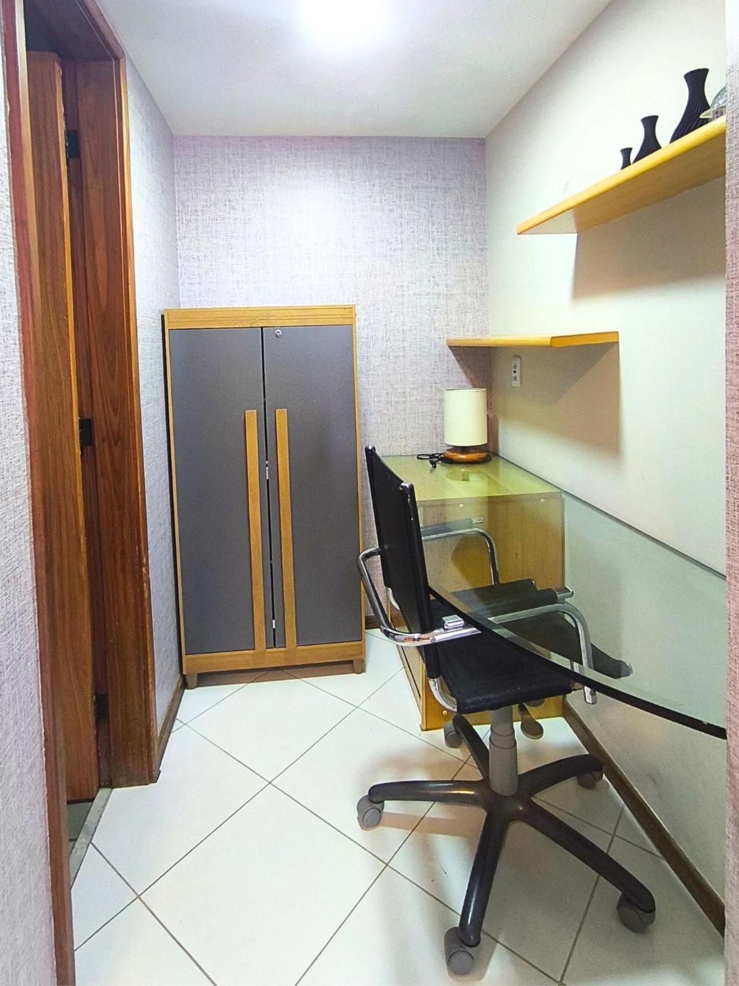 Apartment Flat Completo Com Cozinha No Da Pituba, Wifi, Ar, Netflix, Edf Frente Mar, Piscina *